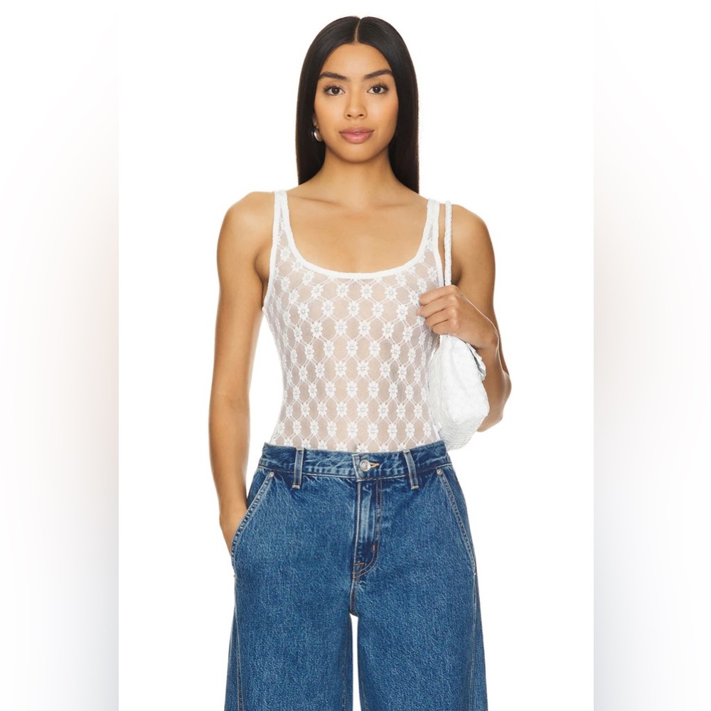 Bardot Adoni Bodysuit - Picture 5 of 11